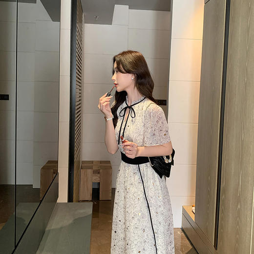 奢姿大码女装2025年夏季新款印花减龄连衣裙胖妹妹蝴蝶结时尚裙子8942890000 商品图2