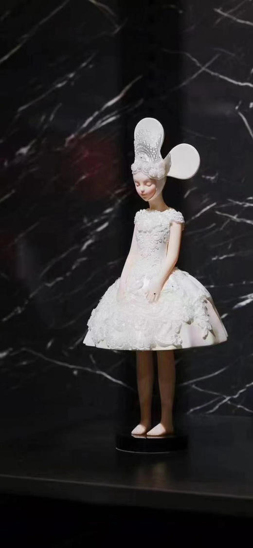 《挚爱系列-无与伦比》然女孩-郭玲 商品图0