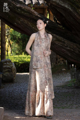 荷木HEMU丨点绛唇·吊带连衣裙