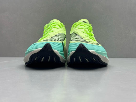 夏日特惠💰330 Nike ZoomX Vaporfly Next%2 轻盈织物减震防滑耐磨透气轻便回弹 低帮休闲跑步鞋 商品图5