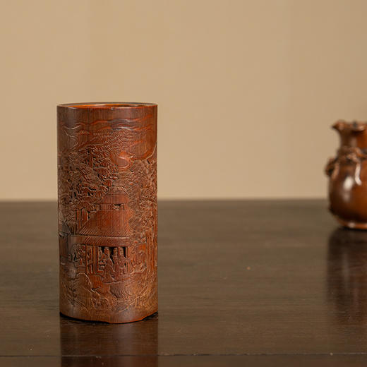 清 竹雕山水人物笔筒 商品图4