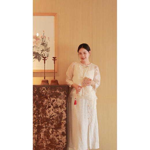 遇见-套装（马甲24704741-凝脂+裙24706743-凝脂+衫24708780山矾） 商品图2