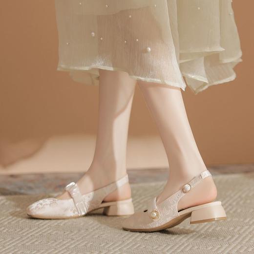 ZHR新中式凉拖鞋女2024夏季新款中国风凉鞋高级感包头凉鞋配裙子 商品图5