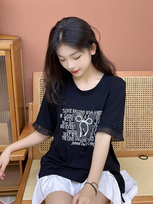 【大码女装小众别致上衣】胖mm短袖个性系带T恤130-320斤 立体别致蝴蝶 印字母上衣 商品图1