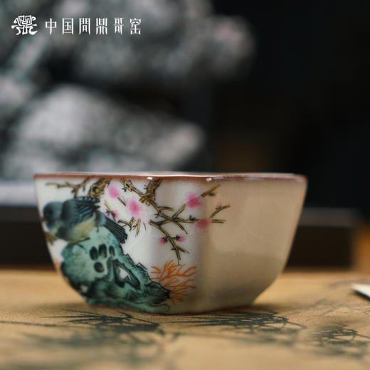 问鼎哥窑致巧款四方杯（莺啼桃色）（缺货） 商品图1