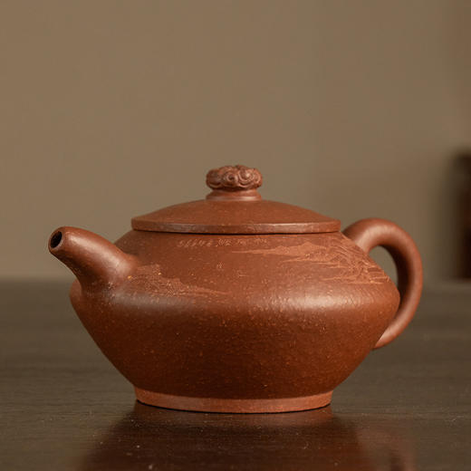 《和合壶》 穆明龙 高级工艺美术师、高级泥料工程师、宜兴紫砂工厂特级练泥师、工艺美术学会会员、实力派创新型陶艺家 商品图2