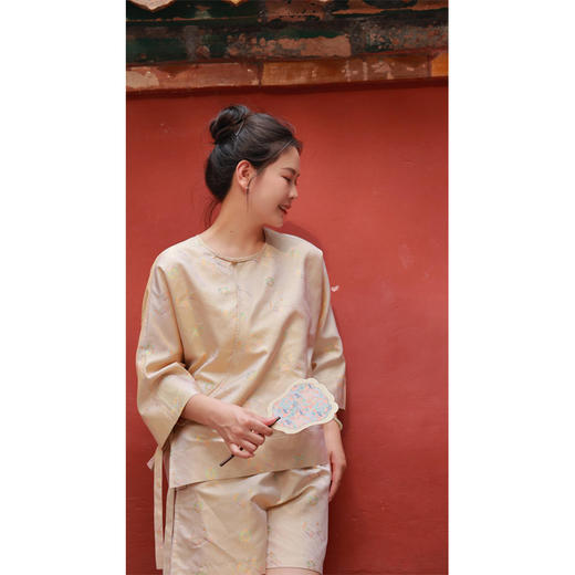 【抖音专属】南流景-斜襟套头衫（24708734-日华） 商品图2