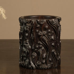 二十世纪 紫檀雕树瘤笔筒