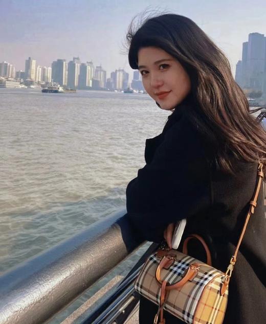 牛货Burerr*巴宝莉新款格纹迷你手提包保龄球包波士顿枕头包 商品图1