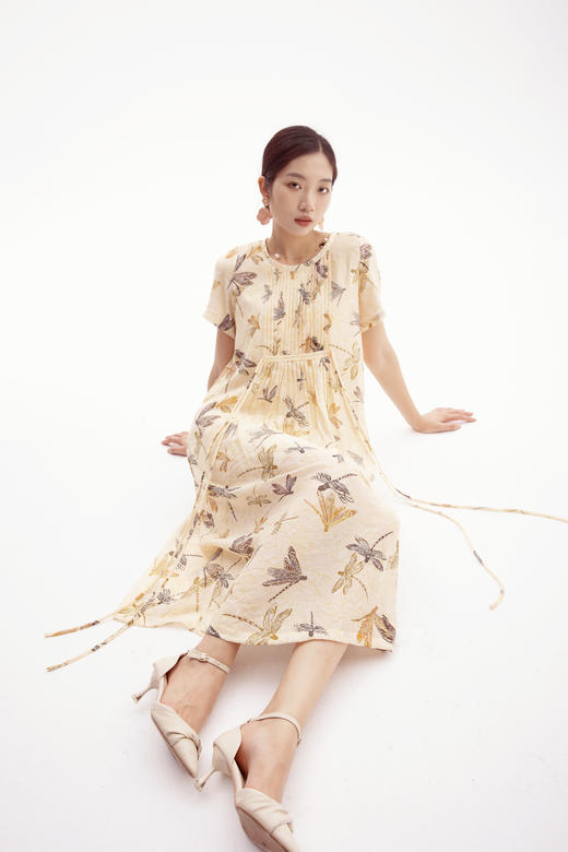 HJ2S57_如梦令色_连衣裙_夏季_优雅复古蜻蜓印花圆领收褶宽松 A 字长裙_高级女装_BERNIEELEN 伯妮斯茵 商品图0