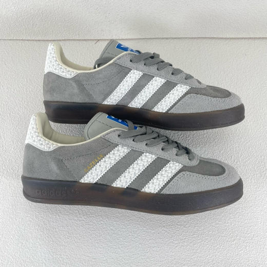 夏日特惠💰320 adidas originals Samba Handball Spezial OG 
此款以简约大方的造型设计，给人以随性休闲的时尚格调，穿着舒适轻便 商品图4