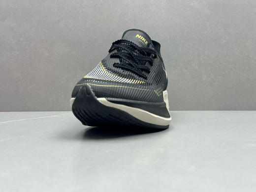 夏日特惠💰330 Nike ZoomX Vaporfly Next%2 轻盈织物减震防滑耐磨透气轻便回弹 低帮休闲跑步鞋 商品图1