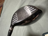 Titleist910D2经典一号木，容错非常好。
中折点，
硬度:50R，三凌杆身
角度:10.5 商品缩略图1