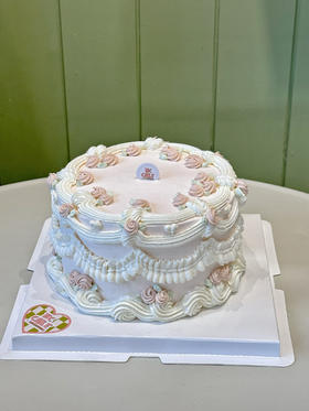 粉色ins 复古裱花蛋糕