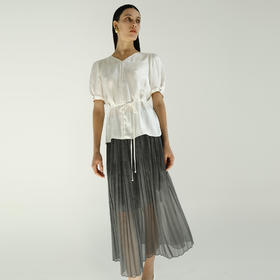 卡莉朵拉上衣C27B7142