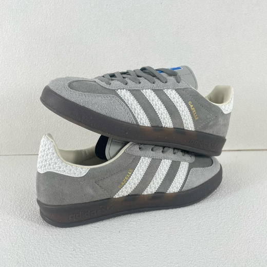 夏日特惠💰320 adidas originals Samba Handball Spezial OG 
此款以简约大方的造型设计，给人以随性休闲的时尚格调，穿着舒适轻便 商品图6