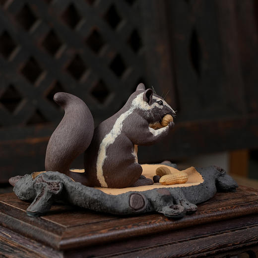 朱亚军 精品松鼠茶宠 紫砂摆件手工茶宠摆件茶玩 陶瓷松果花生松鼠 商品图4