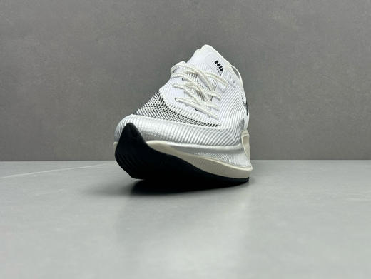 夏日特惠💰330 Nike ZoomX Vaporfly Next%2 轻盈织物减震防滑耐磨透气轻便回弹 低帮休闲跑步鞋 商品图1