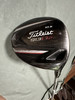 Titleist913D2经典一号木，容错非常好。
中折点，
硬度:50R三凌杆身
角度:10.5 商品缩略图0