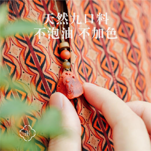 米马饰物 天然带原皮南红手工雕刻佛公与观音 十方诸佛，同一法身 商品图3