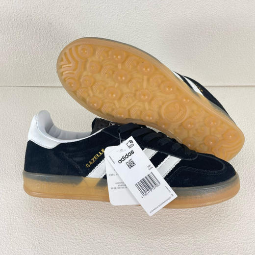 夏日特惠💰320 adidas originals Samba Handball Spezial OG 
此款以简约大方的造型设计，给人以随性休闲的时尚格调，穿着舒适轻便 商品图5