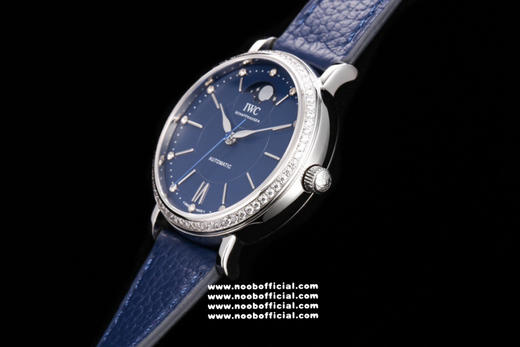 NOOB新品 颜值巅峰
IWC旗下最耀眼的明星，万国长动能月相专家。
全新的柏涛菲诺系列IW659601透底腕表。独家巨资订制万国Cal.32800真月相功能机芯 商品图3