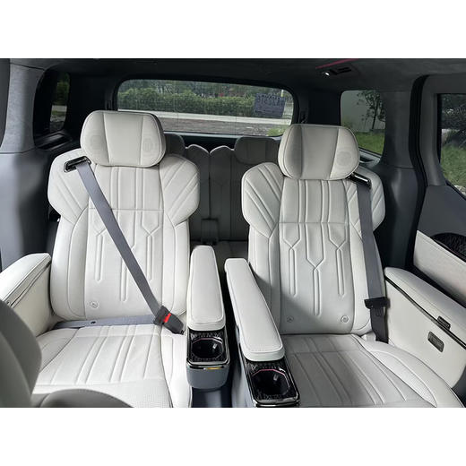 极氪 ZEEKR 009 改款 WE版【月租-广州】 商品图6