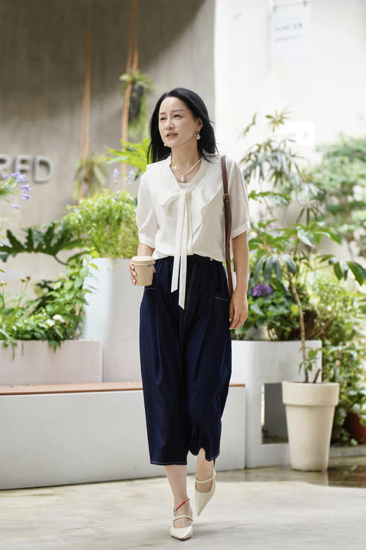 臣禾丹宁风半身裙JZ242030375 商品图4