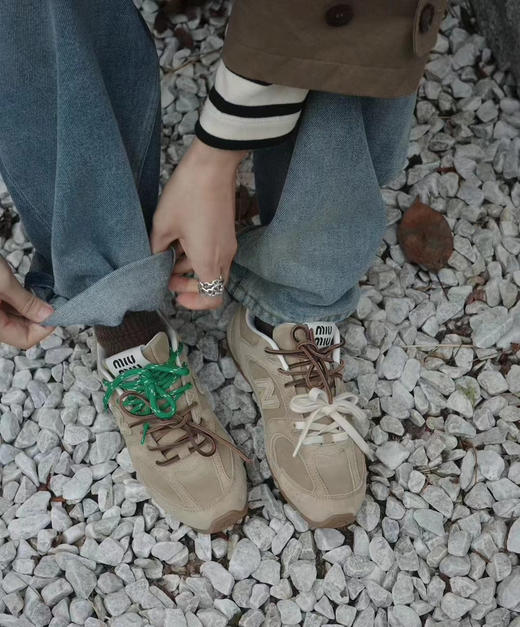 24鞋王 免带 牛逼的miu 联名复古运动休闲鞋 巨软糯舒适 准码 商品图8