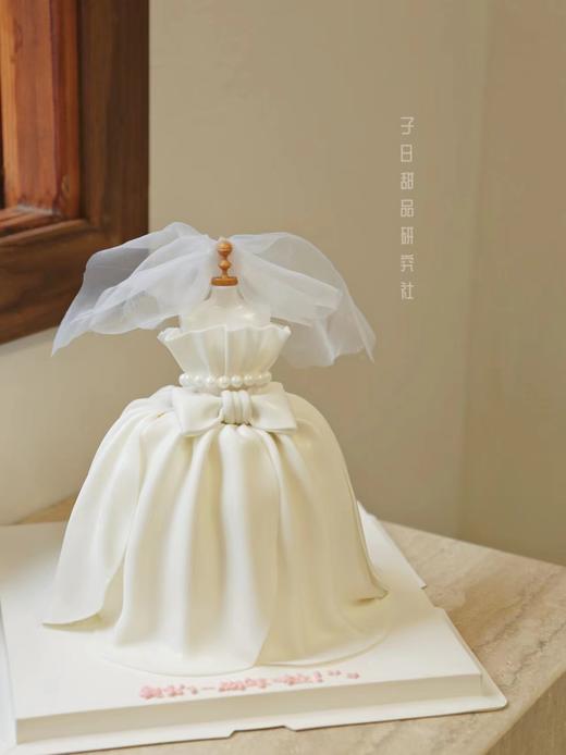 婚纱系列（提前24小时预订） 商品图0