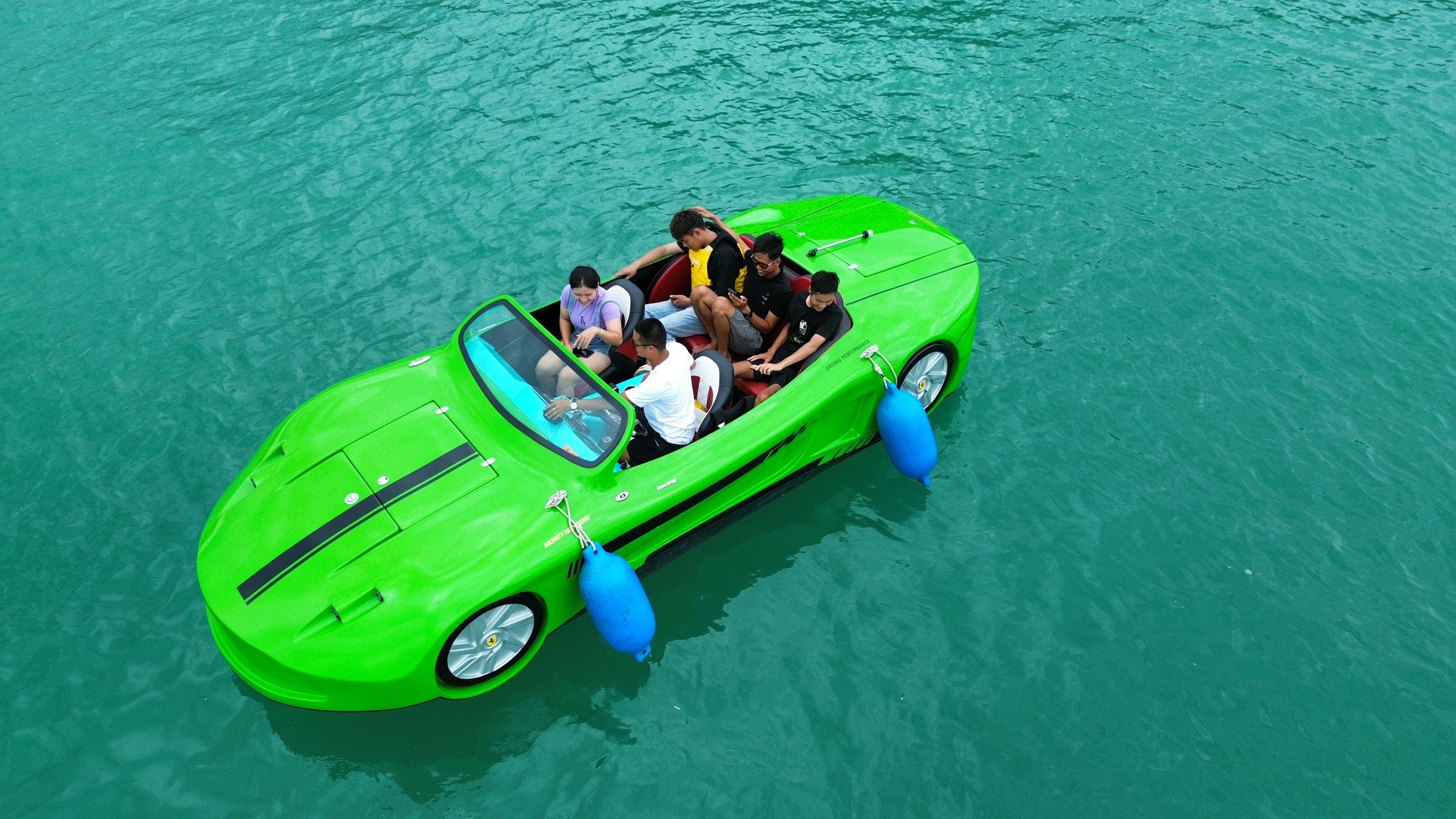 大梅沙游艇会海上超跑（炫彩绿）