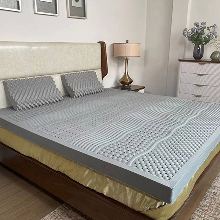 266046泰米拉泰国进口乳胶床垫1.5m