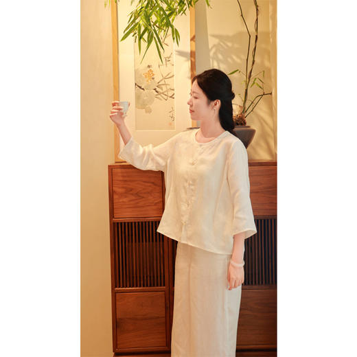 【线上专属】圆领衬衣（24710776-山矾） 商品图4