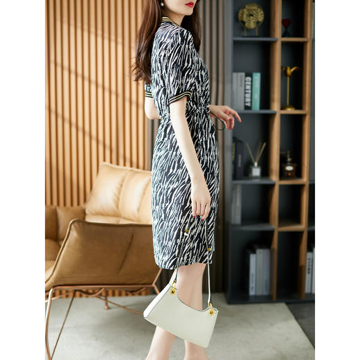 84369气质印花真丝连衣裙女2024春夏季新款韩版中长款桑蚕丝裙子 商品图2