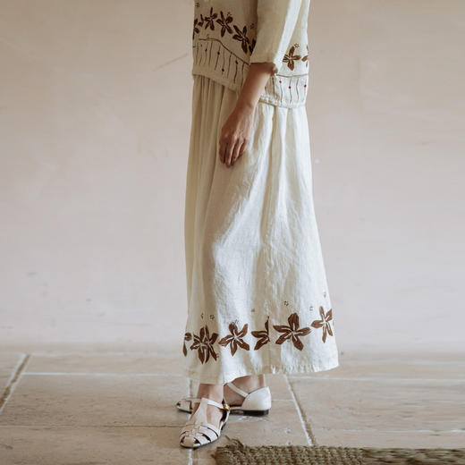 绽放402【甜茶系列·咖啡花】高支亚麻定位印花中长款度假半身裙 商品图0