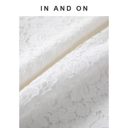 IN AND ON 花间诗集 重工睫毛蕾丝V领上衣54326 商品图5