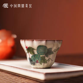 问鼎哥窑致巧款瓜棱杯（壁蔓玉团）（缺货）