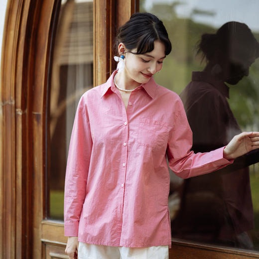 绽放旅行女装403朵/100%汉麻棉侧开衩微落肩套结短款长袖棉麻衬衫 商品图1