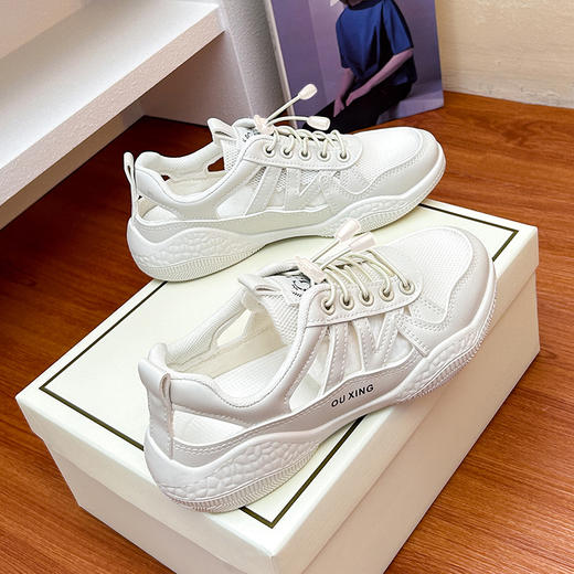 【轻盈镂空休闲鞋】透气网布鞋面拼色镂空/皮面设计、柔软不闷不磨脚不累脚、舒适百搭防滑增高、轻盈耐磨颜值高最 商品图5