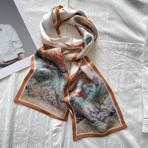 【甄珠贝·国风系列】山水图飘带和淡水珍珠胸花丝巾礼盒套装【适合送外宾】 商品图1