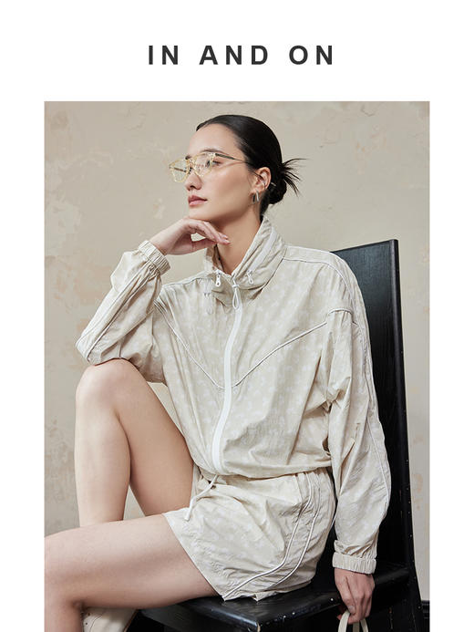 IN AND ON 莲叶 UPF50+印花防晒外套短裤套装54309 商品图9