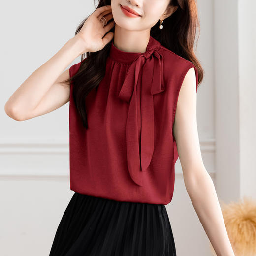 及致华丽！手抓花缎面！无袖上衣YH 商品图2