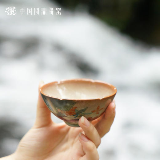 问鼎哥窑致巧款含露杯（绿波芙蕖）（缺货） 商品图3