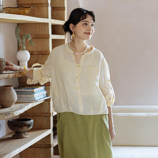 绽放632朵【甜茶系列】肉桂色干洗亚麻夏季长袖衬衣小衫 商品图0
