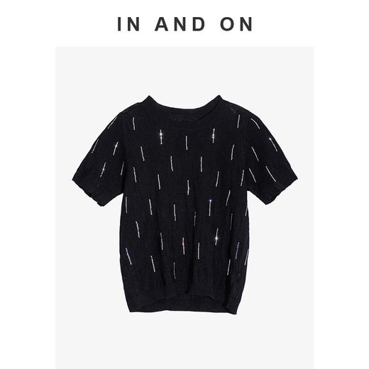 IN AND ON 星光 花瓣领烫钻绞花针织上衣54377 商品图1