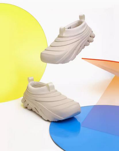 Crocs洞洞鞋暴风波波鞋209414 商品图1