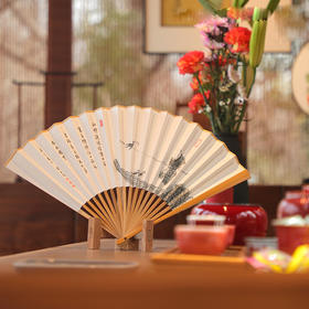 雪芹折扇 舒卷自在 开合清风