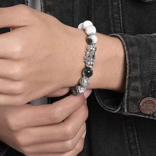 【宫和宝珈】故宫文创手串，天然玉石 优雅国风，碧玉珠配南红念珠，白玉珠配琥珀念珠，天然黑白松石银质吞金兽太极福运念珠，虎眼石帝王砂念珠 商品图8