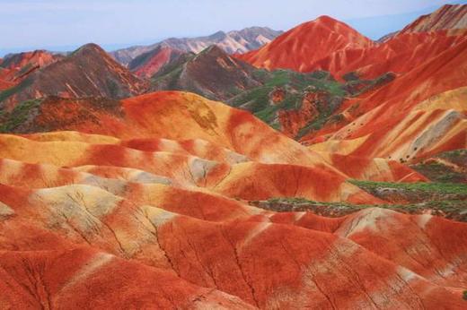 青海&甘肃油菜花季丨三大油菜花海（门源+天境祁连+“东方小瑞士”卓尔山）、大柴旦翡翠湖“天空之境”、“世遗”敦煌莫高窟、七彩丹霞地貌、嘉峪关城楼、天峻石林9天纯玩团 商品图7