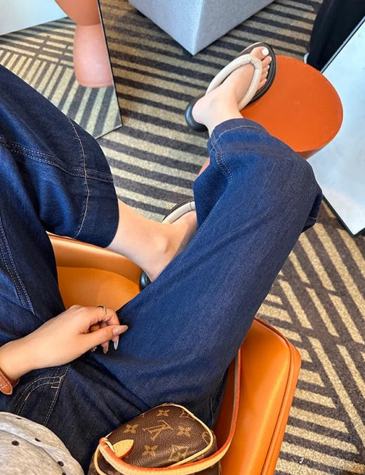 老米优品🎈篙端款！为夏日而生的，莱赛尔天丝牛仔裤《九分直筒微阔腿牛仔奶奶裤》巨舒服，显腿长 !  K240612A 商品图6